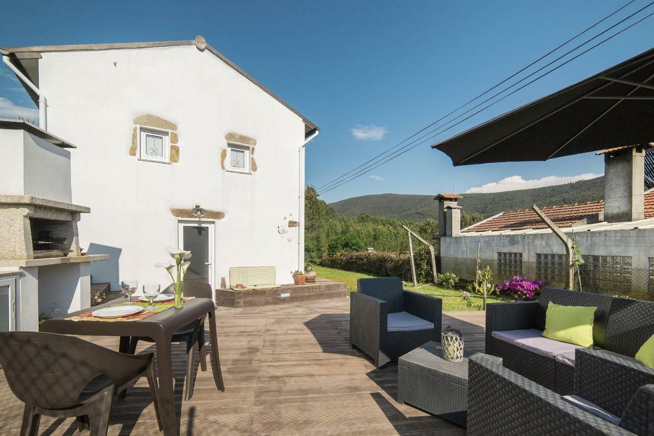 올리베이라데아제메이스 Casa Do Porto Carreiro 빌라 외부 사진